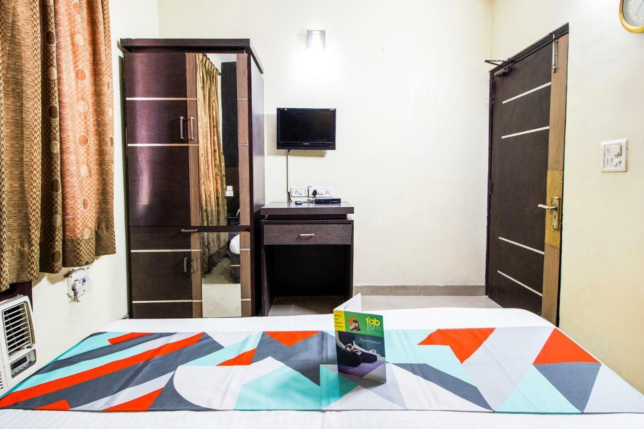 Oyo 9601 Hotel Sunshine Residency Castle Нойда Экстерьер фото