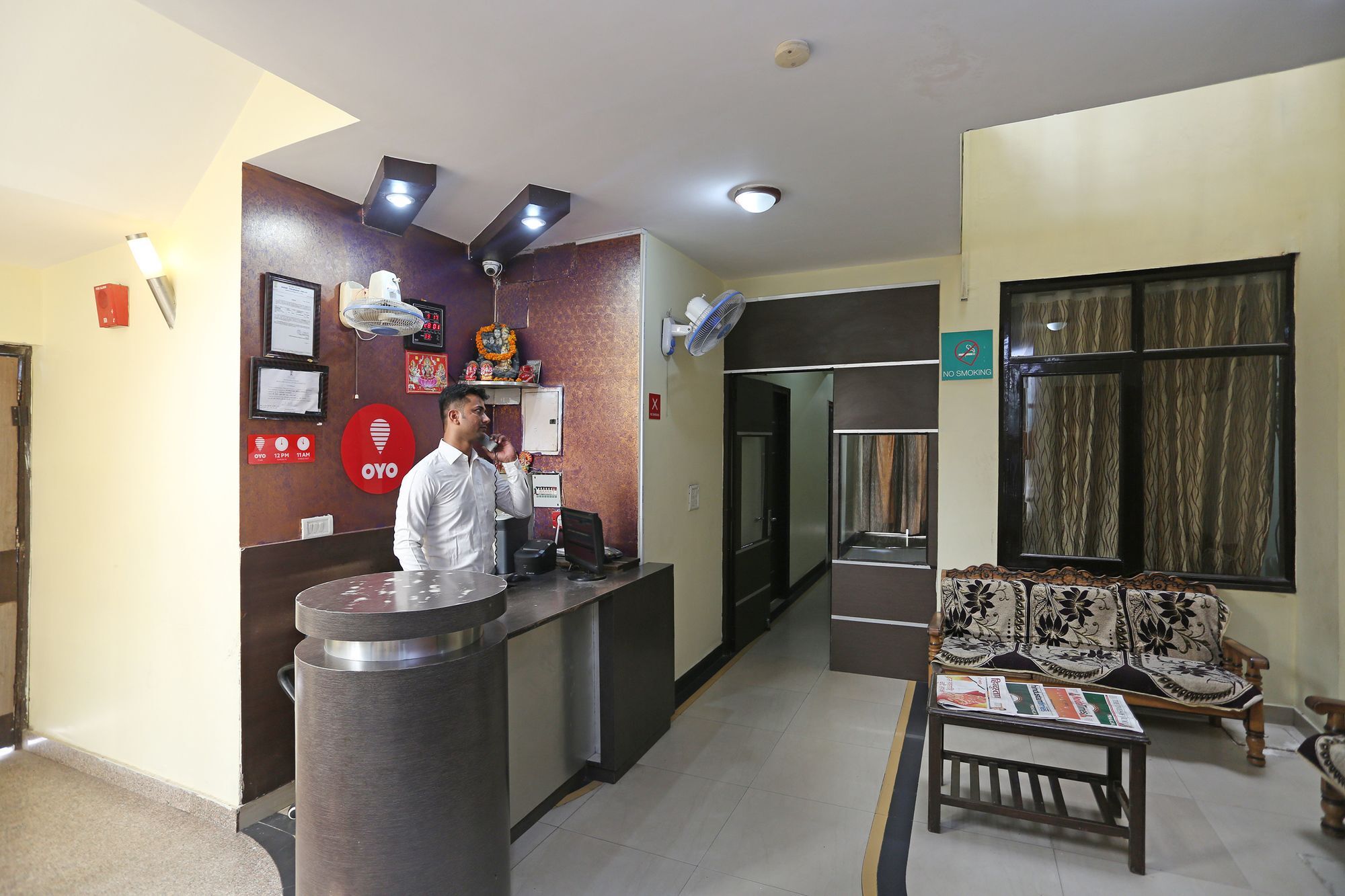 Oyo 9601 Hotel Sunshine Residency Castle Нойда Экстерьер фото
